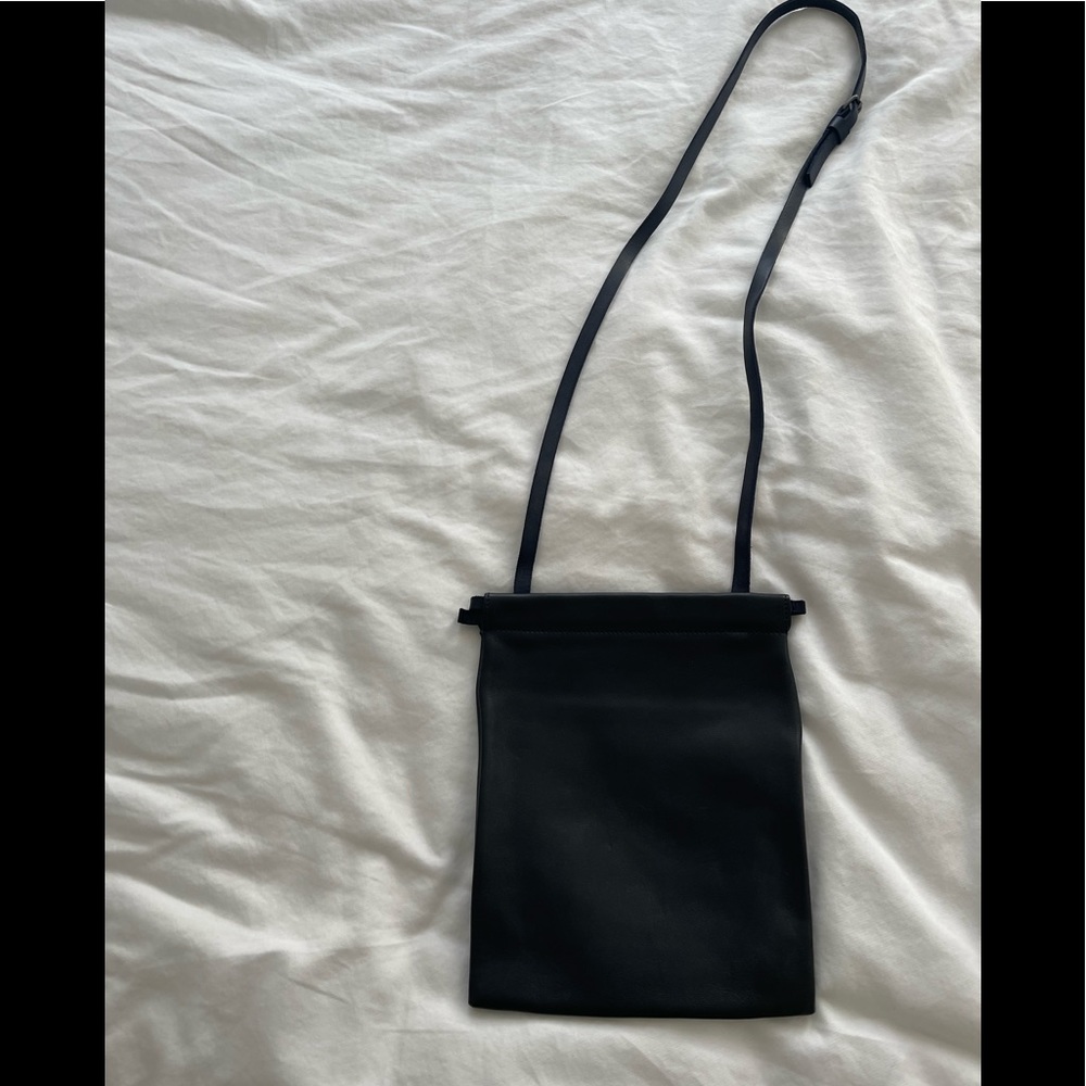 Isaac reina black crossbody leather good condition